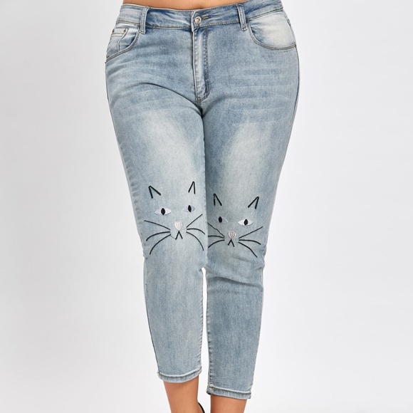 CheekyChic Pants - NWT Plus Size Cat Face Light Wash Jeans Blue Gray